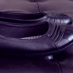 American Eagle Ballet Slip-On Flats